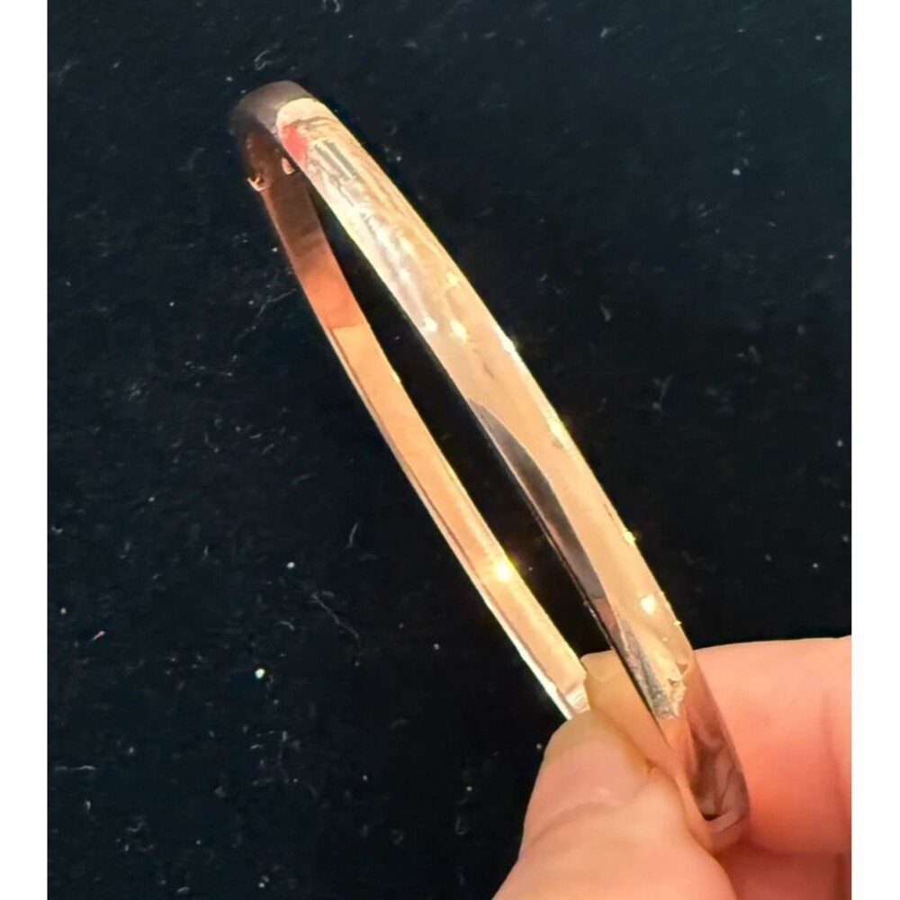 Minimalist Rose Gold Smooth Surface Bracelet